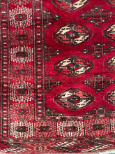 Carregar imagem no visualizador da galeria, Leonardo - Vintage Tribal Tekke Turkmen Rug
