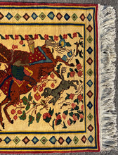 Carregar imagem no visualizador da galeria, Elvina - Royal Hunting Scene Rug
