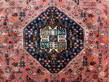 Charger l&#39;image dans la galerie, Alessandro - Vintage Tribal Qashqai Rug
