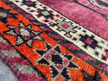 画像をギャラリービューアに読み込む, Valerio - Vintage Tribal Qashqai Rug
