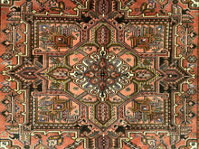 Lade das Bild in den Galerie-Viewer, Flavio - Vintage Heriz Carpet
