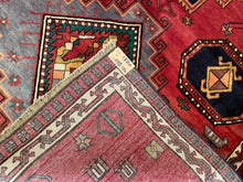 Carregar imagem no visualizador da galeria, Greta - Vintage Caucasian Rug
