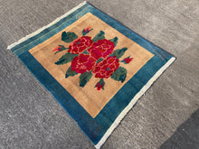 Cargar imagen en el visor de la galería, Amberly - New Moshiri Rug
