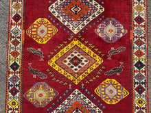 Lade das Bild in den Galerie-Viewer, Blythe - Qashqai Wool Peacock Rug
