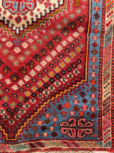 Charger l&#39;image dans la galerie, Ayla - Vintage Tribal Qashqai Rug
