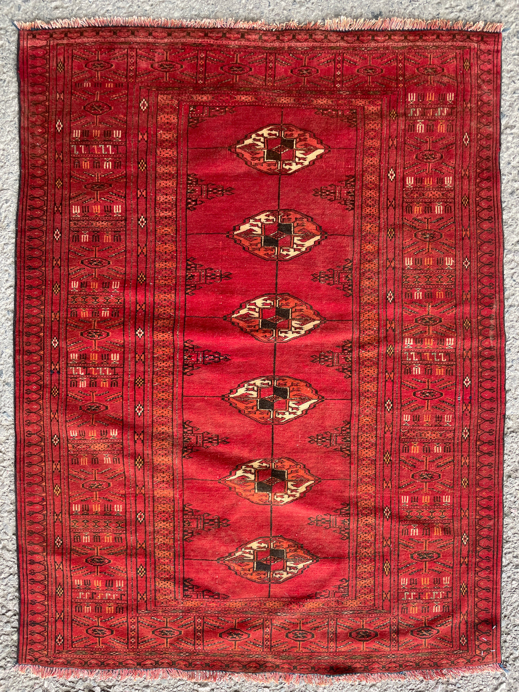 Chan - Antique Tribal Tekke Turkmen Rug