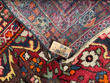 Carregar imagem no visualizador da galeria, Carenza - Vintage Tribal Persian Baktiar Rug
