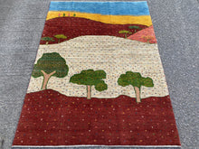 Cargar imagen en el visor de la galería, Anisha - Contemporary Qashqai Gabbeh Rug
