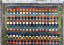 Cargar imagen en el visor de la galería, Gwenyth - New Nomadic Gabbeh Rug
