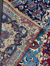 Carica l&#39;immagine nel visualizzatore di Gallery, Chelsea - Royal Kerman Carpet Signed
