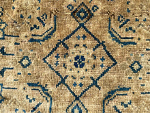 将图片加载到图库查看器，Haden - Vintage Persian Farahan Carpet
