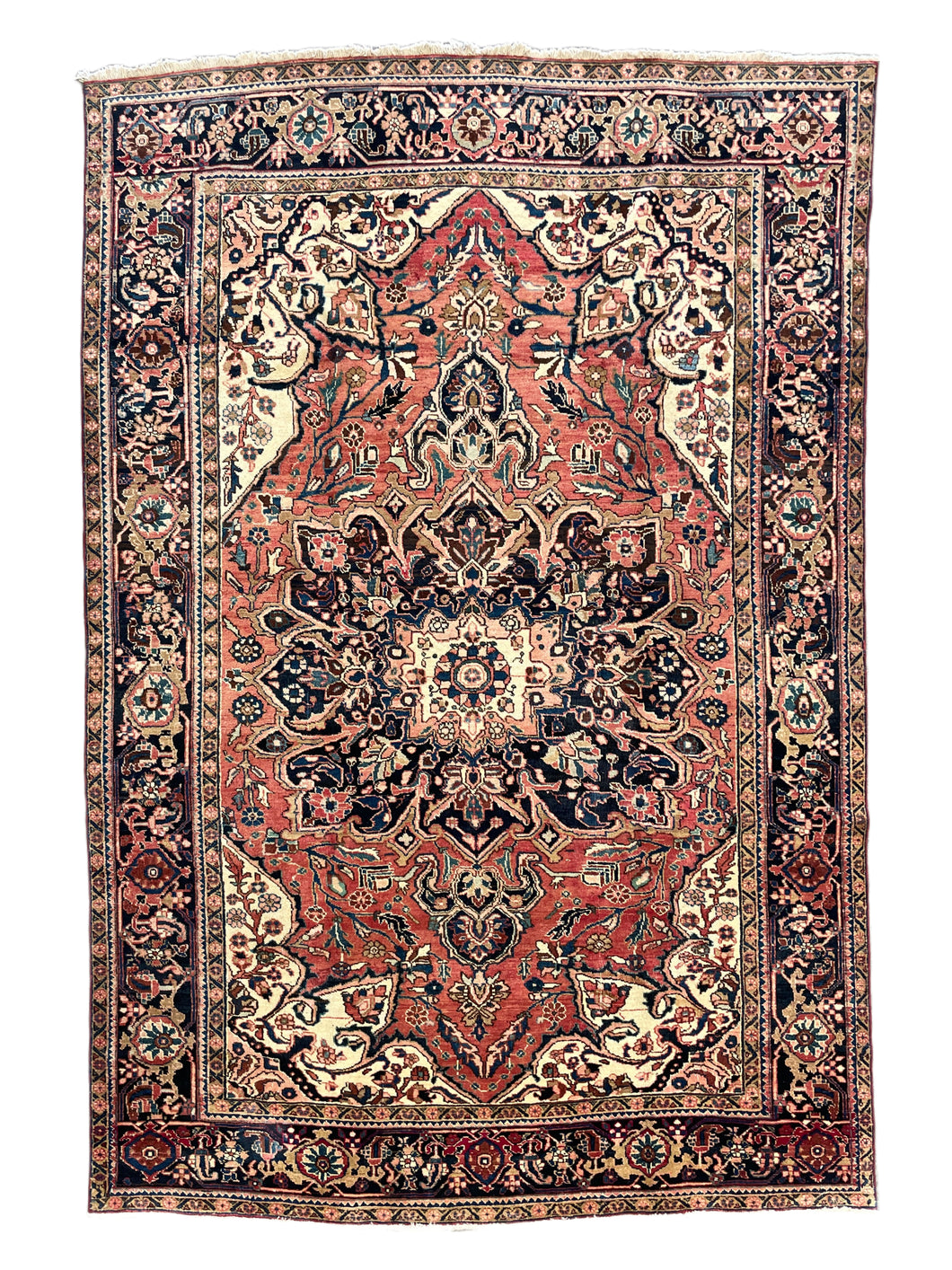 Lexy - Large Vintage Heriz Carpet