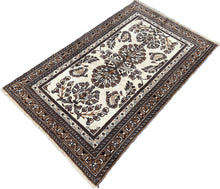 Load image into Gallery viewer, Edric - Vintage Qashqai Rug
