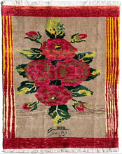 Cargar imagen en el visor de la galería, Emilia - New Moshiri Rose Bouquet Rug
